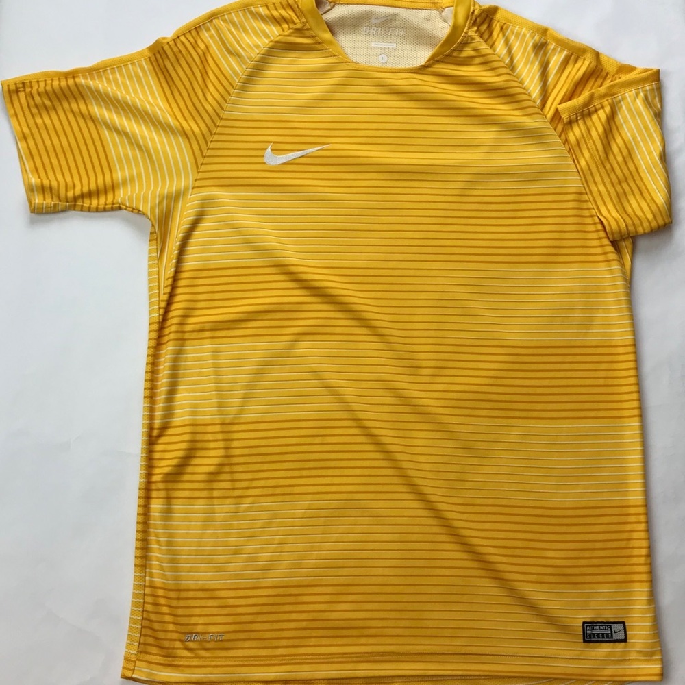 NIKE Dry Fit Authentic Soccer Men’s Shirt SzL